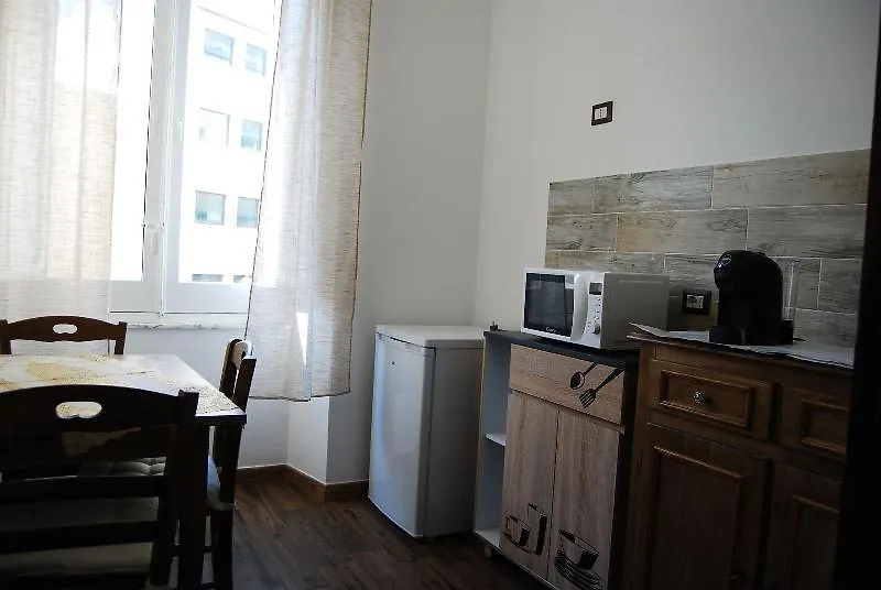 فندق Dani'S House كالياري