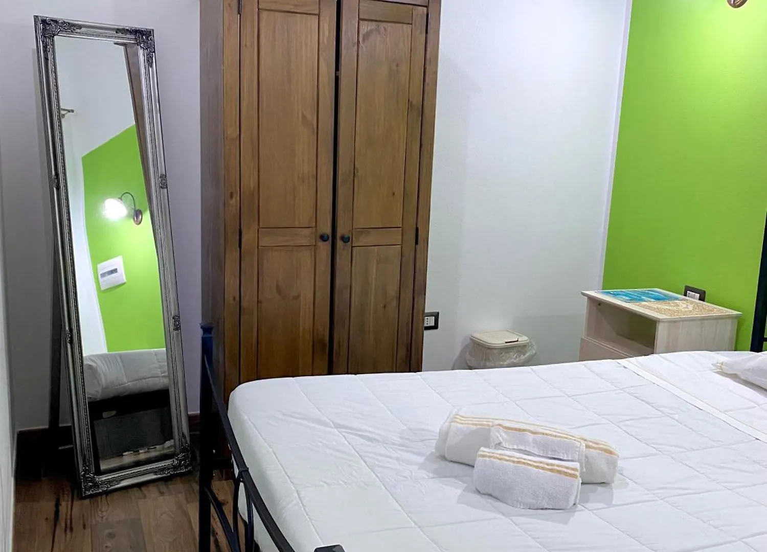 *** بيت ضيافة فندق Dani'S House كالياري إيطاليا